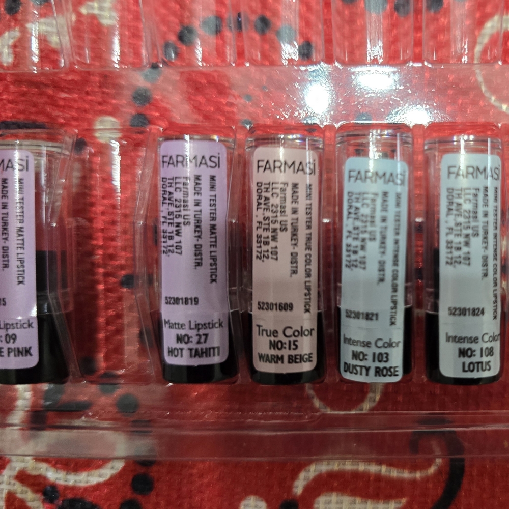 Farmasi Lip & Makeup Samples - Picture 5 of 5